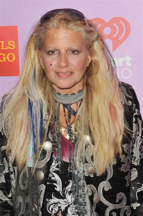 Dale bozio - Dale Bozzio. One of the most visually striking performers of the new wave era would have to be Missing Persons' frontwoman Dale Bozzio. With her model-esque looks, multi-colored hair, and her interesting fashion sense…. Read Full Biography. STREAM OR BUY: 